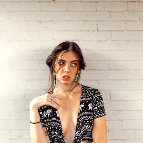 Rogue Hardy exclusive star image