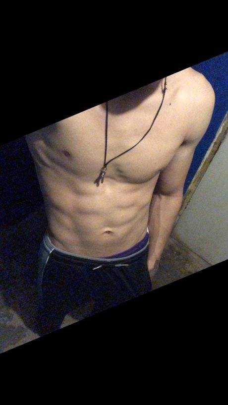 Andr s Diaz star pretty pics