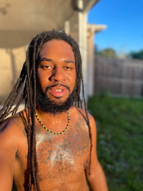 Gyal Dem Shugga perfect star picture