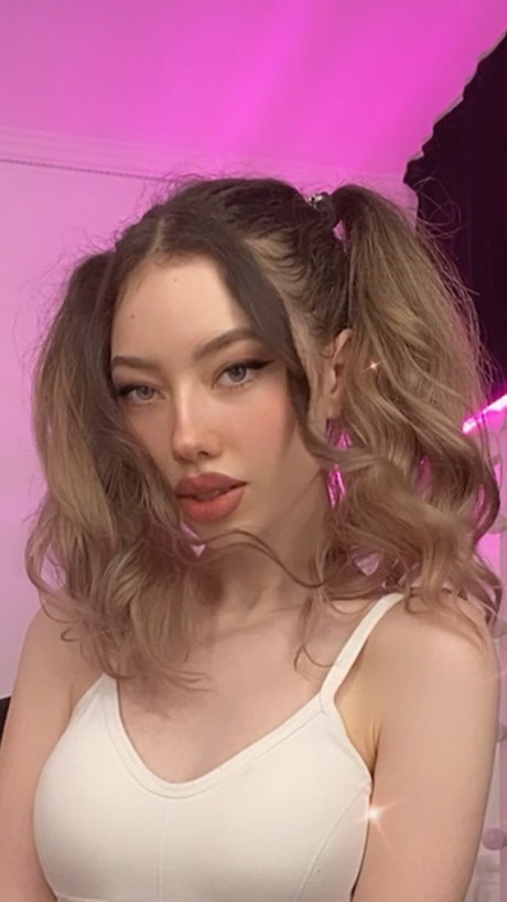 Sinse Milla pornstar photo