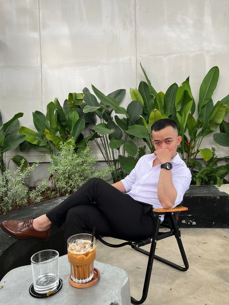 Tr ng Nh n pornstar nude photo