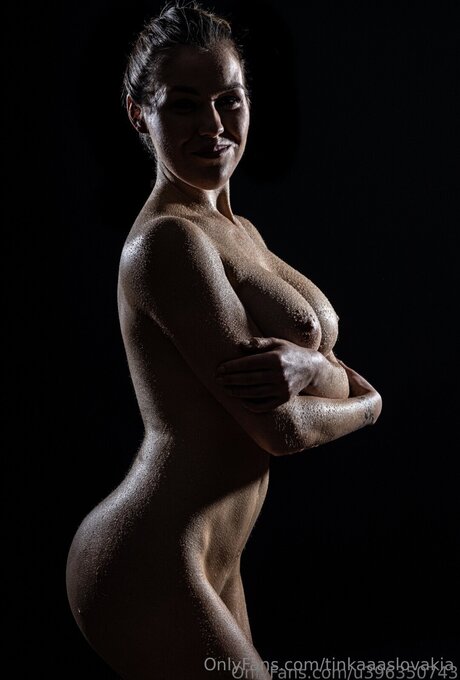 TinkaaaSlovakiaFree_ beautiful model img