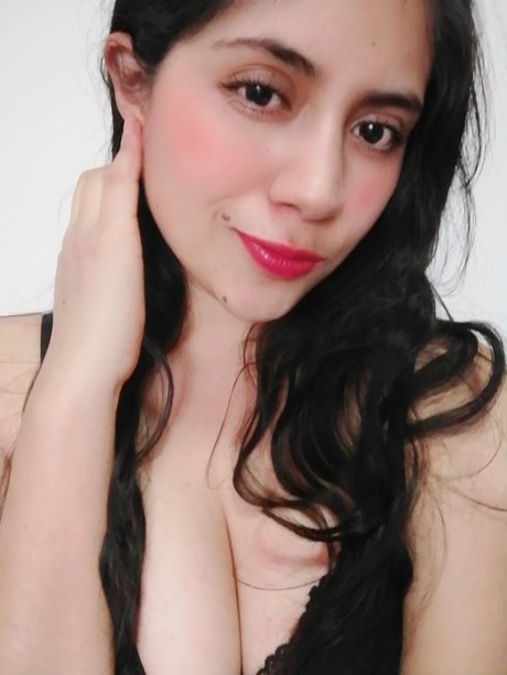 The bad girl_ model erotic picture