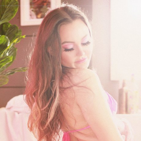 Valerie Valentine model nudes img