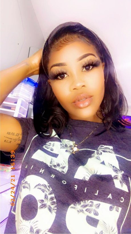 Psycho kisses_ pornstar pretty gallery