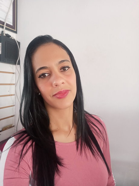 Julianas Rochas free star galleries