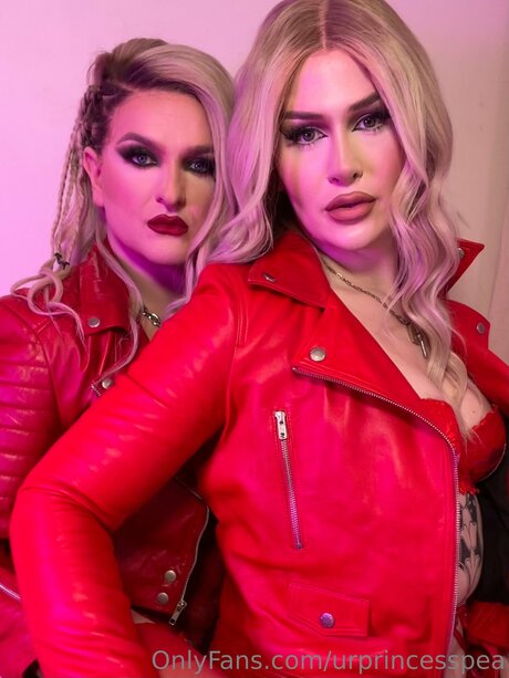 Mummy Hung British TS adult actress images