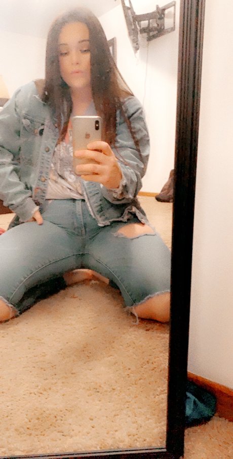 Emily Seals exclusive actress pics