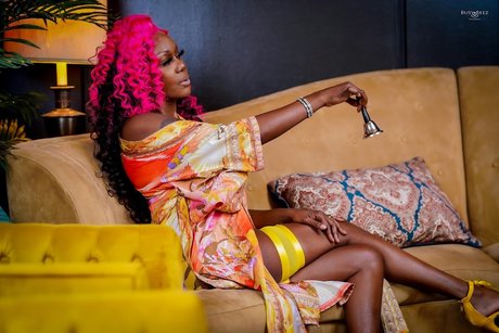 Madame Phoenix star hd archive