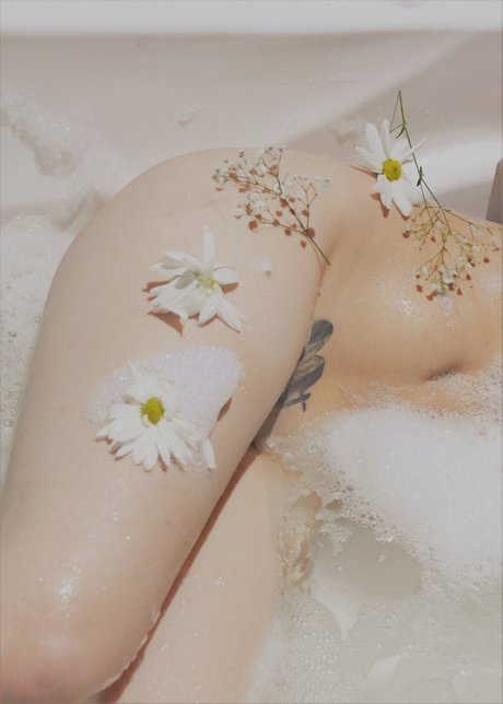 Angela Jazm n P rez nude pornstar picture