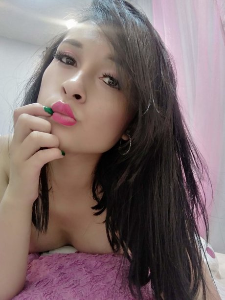 vanna min exclusive model archive