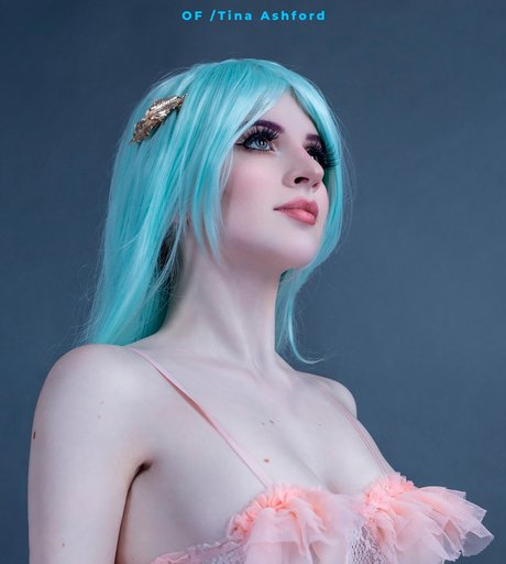 Alexia_ hot model pic