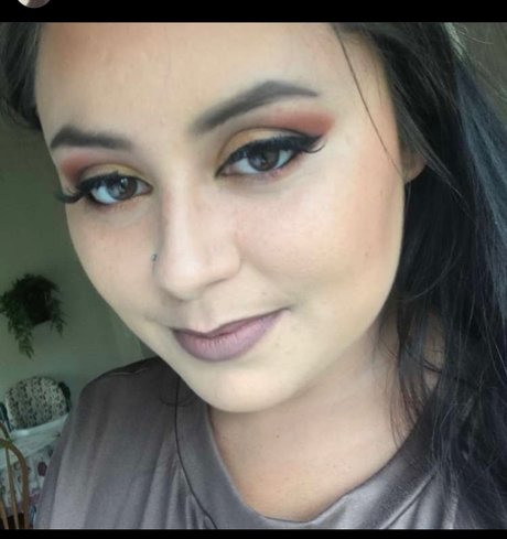 Poisonoustemptaion pretty model archive