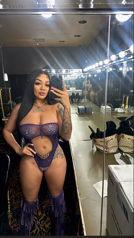 Mika amp amp Friends_ naked pornstar galleries