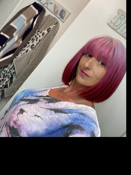 Nicole Tucci model exclusive picture