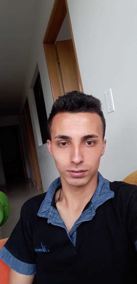 Sebastian Cossio hot star pic