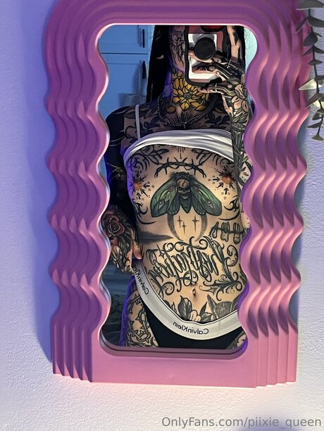 Piixiequeen pornstar erotic img
