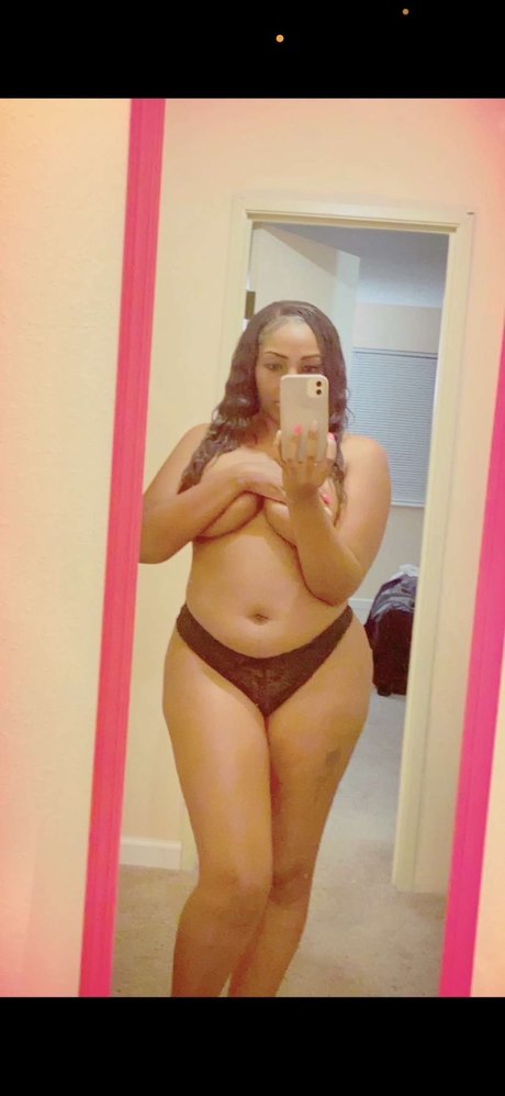 Prettykitty 303_ model exclusive picture