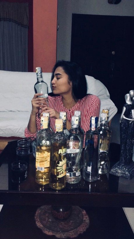 Sendaya pornographic model galleries