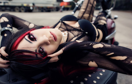 Sarah Obscura model free images