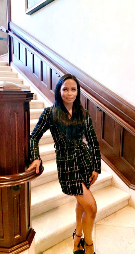 RenningIt beautiful pornstar gallery