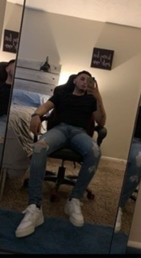 tony model nudes image