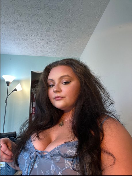 Sapphi_ xxx model pic