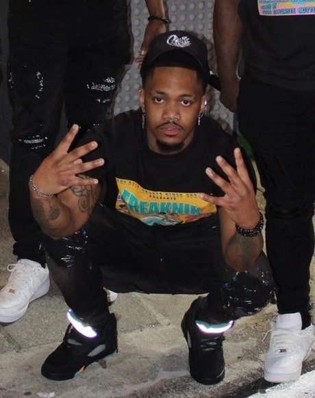 slimebeezy beautiful actress image