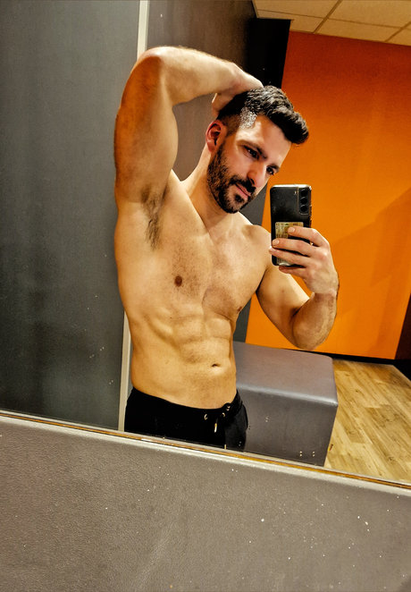 Sabair model perfect photo