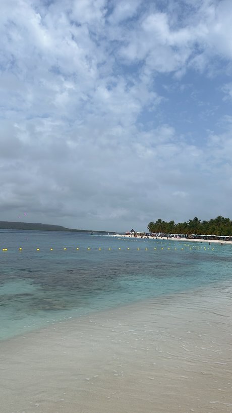 Garam model exclusive images