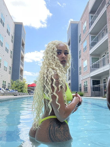 Tiera baybeee star sex image