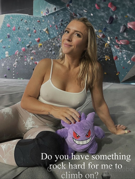 blonde adobo naked actress pics