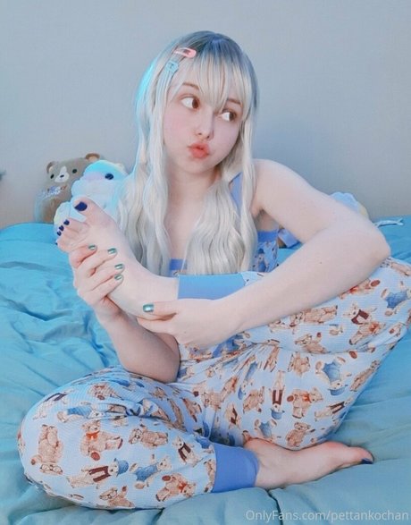 BugNymph hot actress img