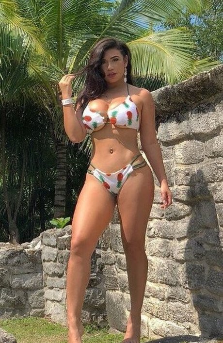 Priscilla Stephanie sexy model photo