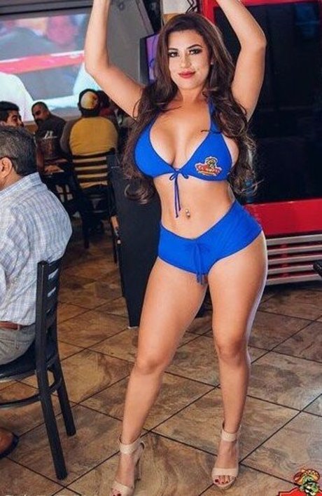 Priscilla Stephanie hd star photos