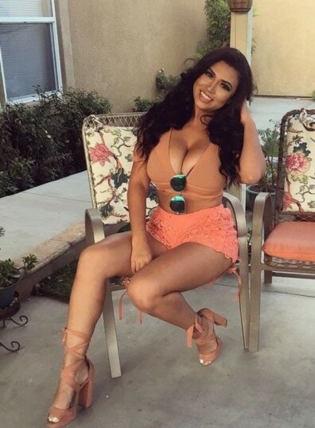 Priscilla Stephanie hot pornstar images