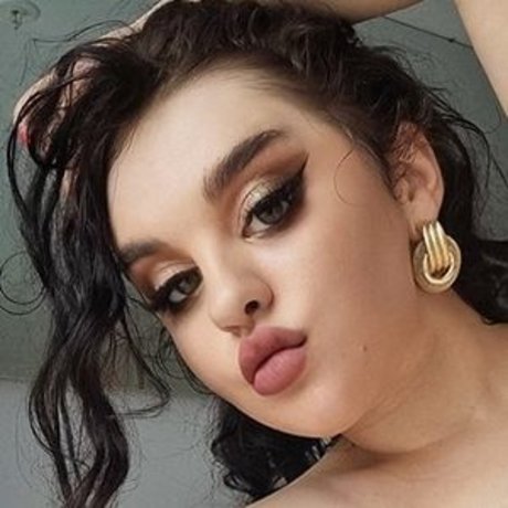 Anna Sivona model naked photos