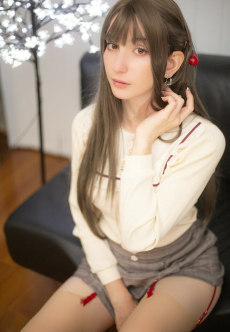 Meki pretty pornstar image