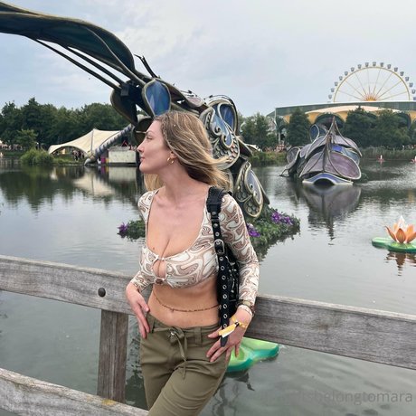 angel maralyn pornstar free photos