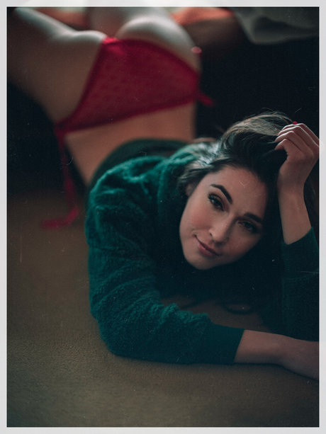 Audrey Bradford hd pornstar pic