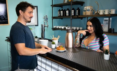 Payton Preslee sexy star pic