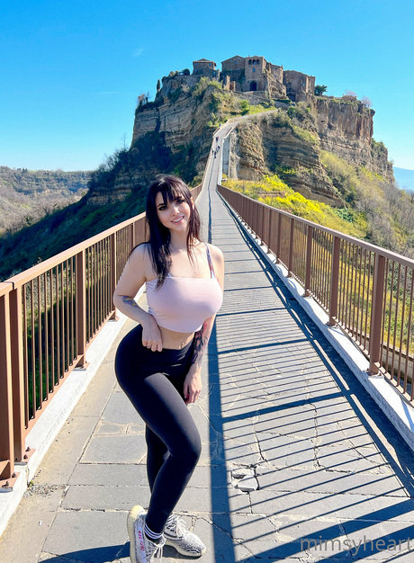 Mimsy hot model pics