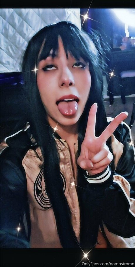 Nomnstromn star art photo