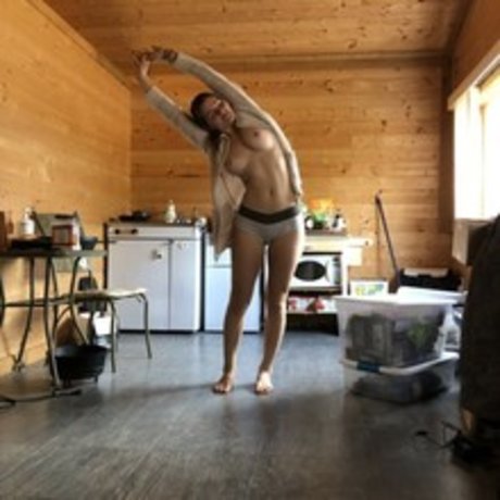 military girls onlyfans sexy naked pic