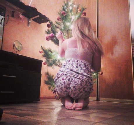 Holly Garner free star photo