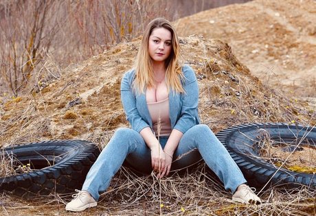 Holly Garner xxx star images