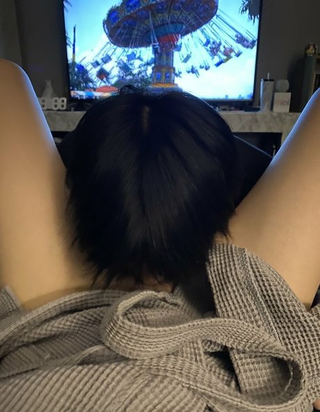 nuninal 22 pretty pornstar image