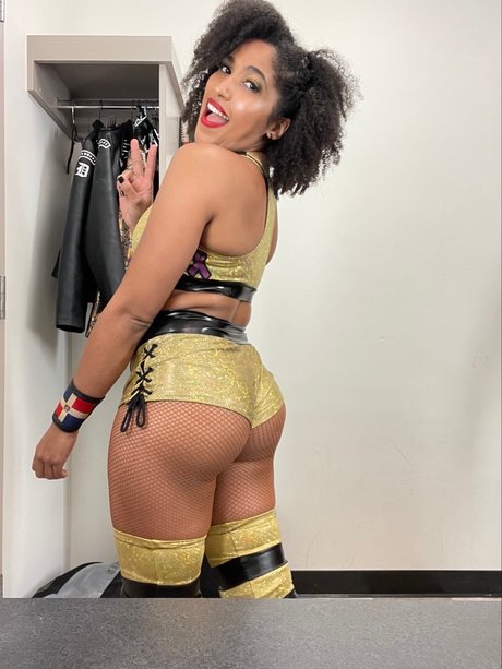 Marti Belle pornstar adult images