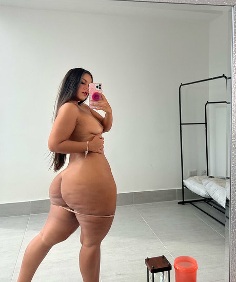 Graciebon model exclusive pics