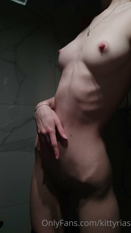 kittyrias free pornstar photos